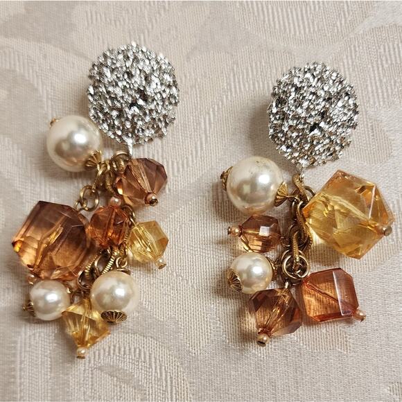 VINTAGE 70s STATEMENT CRYSTAL CLUSTER EARRINGS GOLD PEARL GLAM HOLLYWOOD - Picture 3 of 10